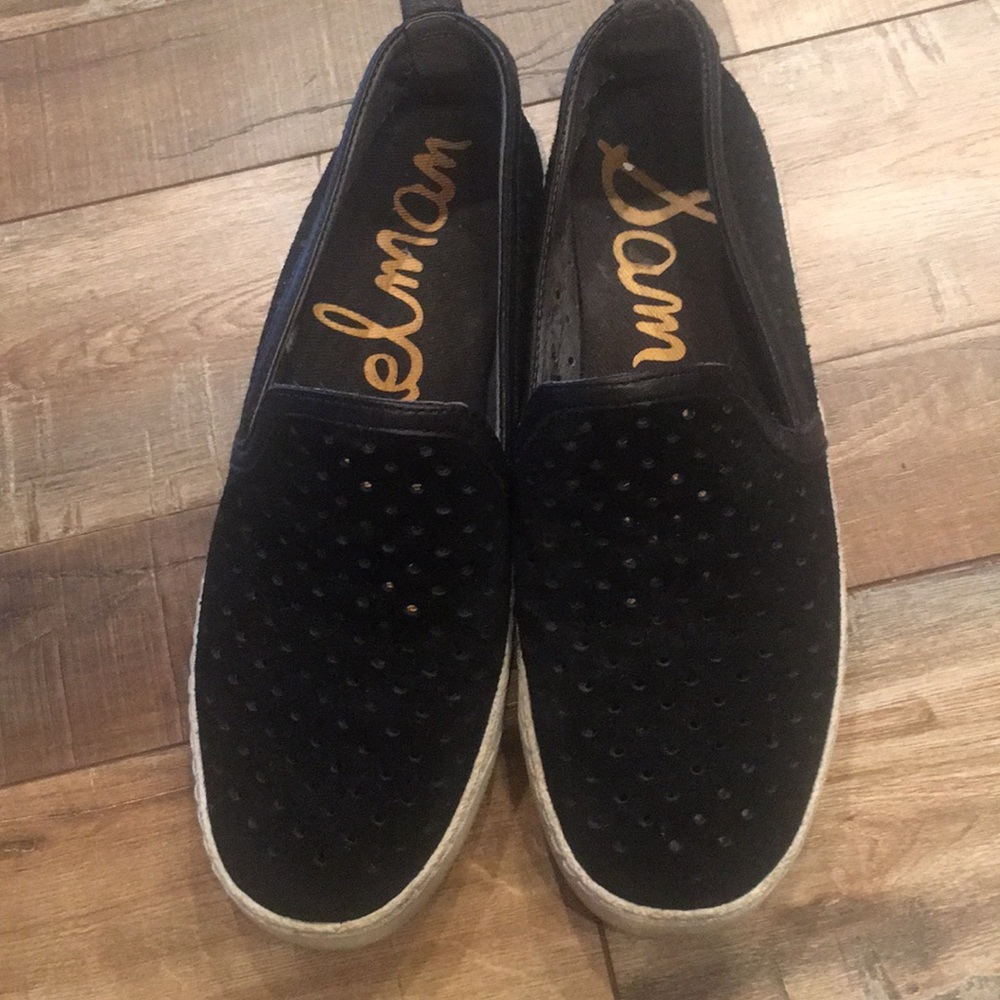 Suede Sam Edelman tennis shoes